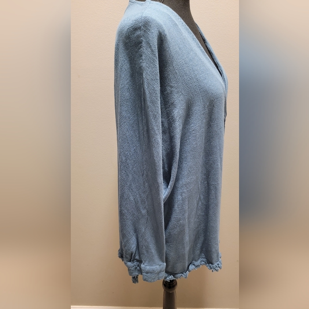 Umgee Soft Blue Linen Like Top - Picture 2 of 7